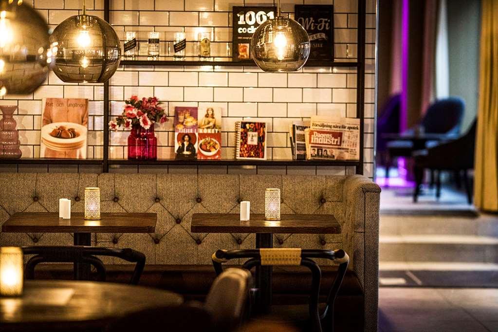 Home Hotel Bristol อาร์วิกา ร้านอาหาร รูปภาพ