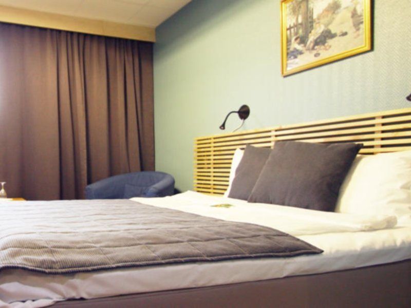 Home Hotel Bristol อาร์วิกา ภายนอก รูปภาพ