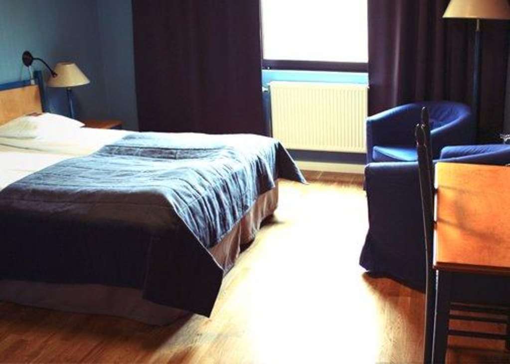 Home Hotel Bristol อาร์วิกา ภายนอก รูปภาพ